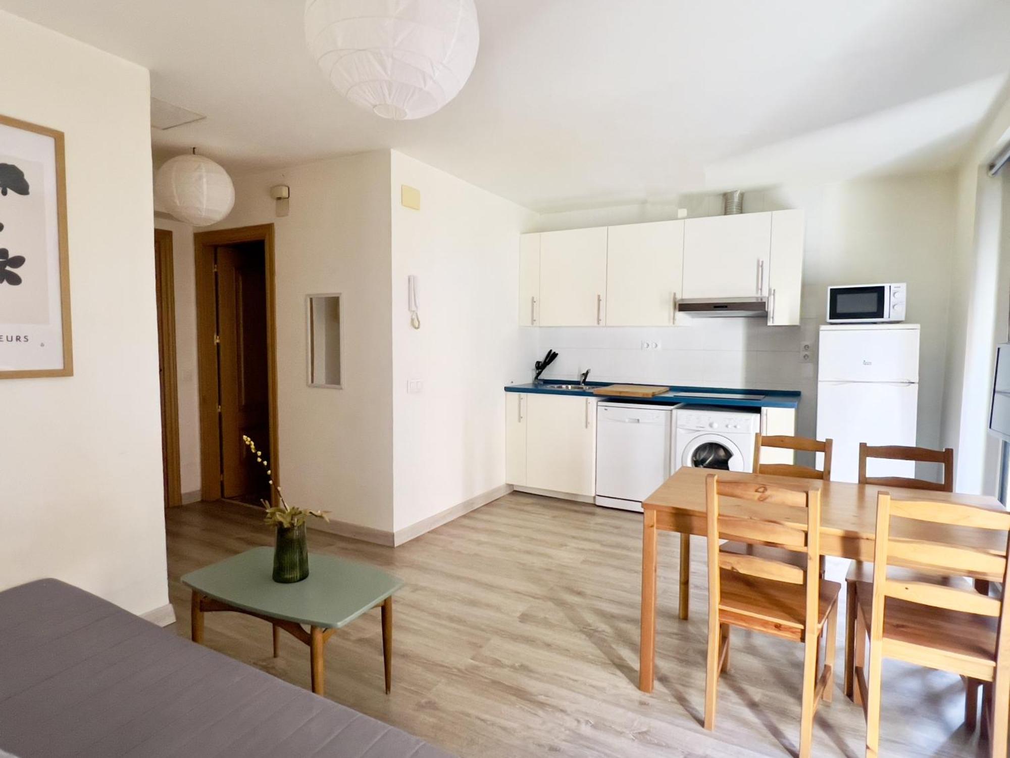 Housingleon Cardiles Apartment Екстериор снимка
